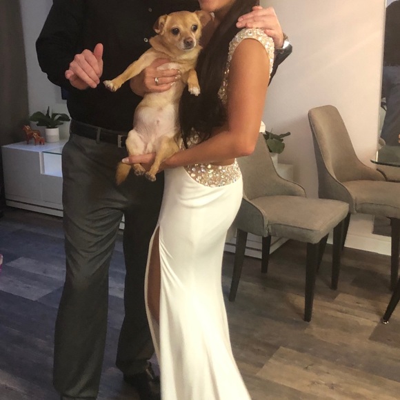 Gorgeous & Glamorous Jovani Gown!